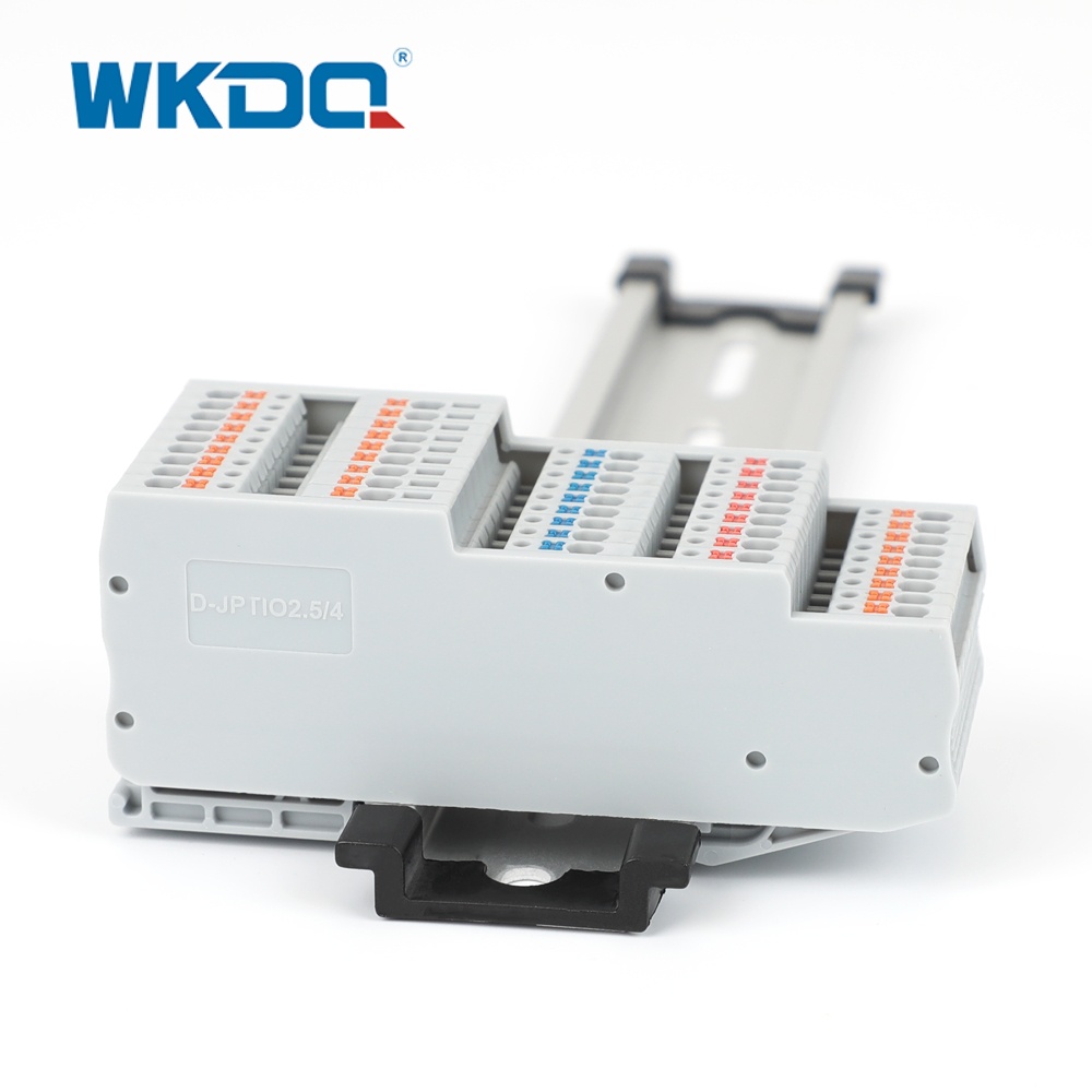 D JPTIO2.5 4 Coperchio della morsettiera a filo morbido